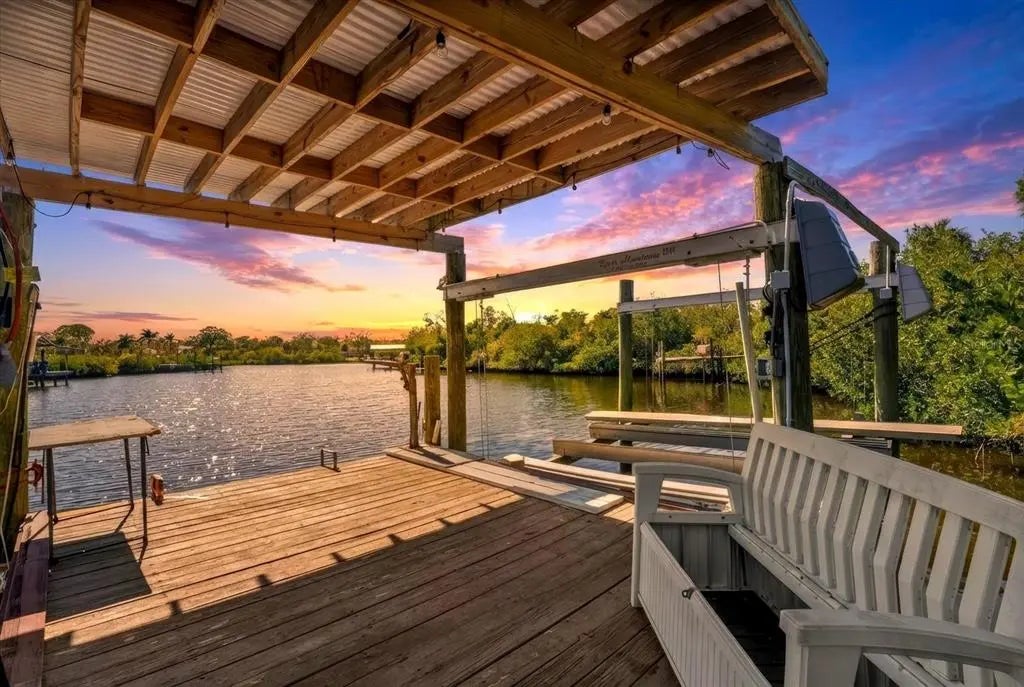 503 1st Avenue Nw, RUSKIN