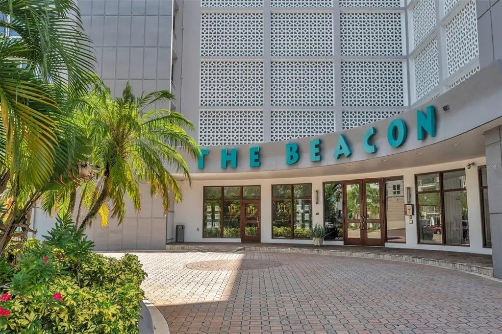 470 3rd Street S 205, ST PETERSBURG