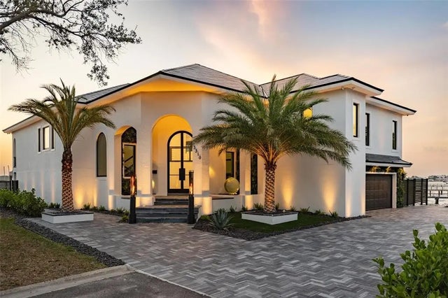 3310 Sunset Drive N, ST PETERSBURG