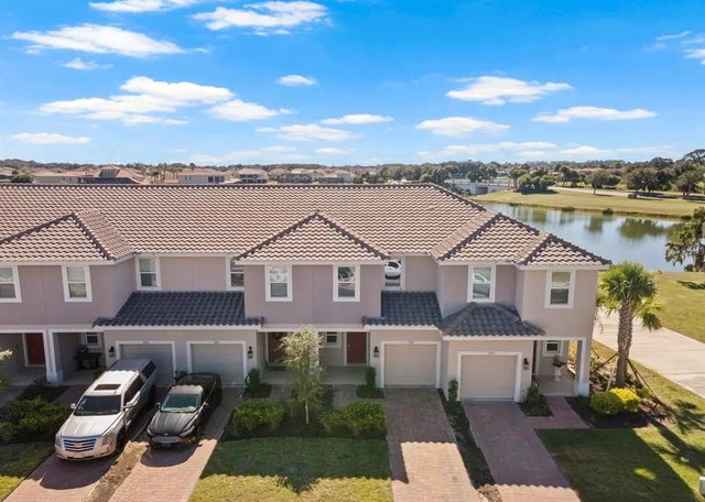 1292 Lago Vista Court, KISSIMMEE