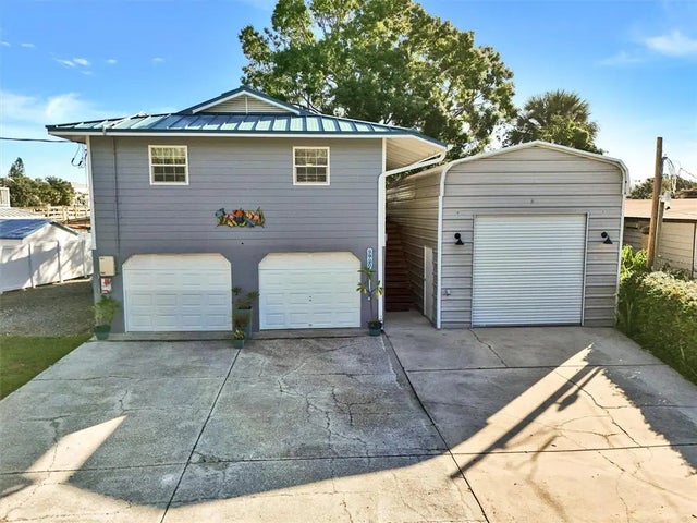 9920 Alavista Drive, GIBSONTON