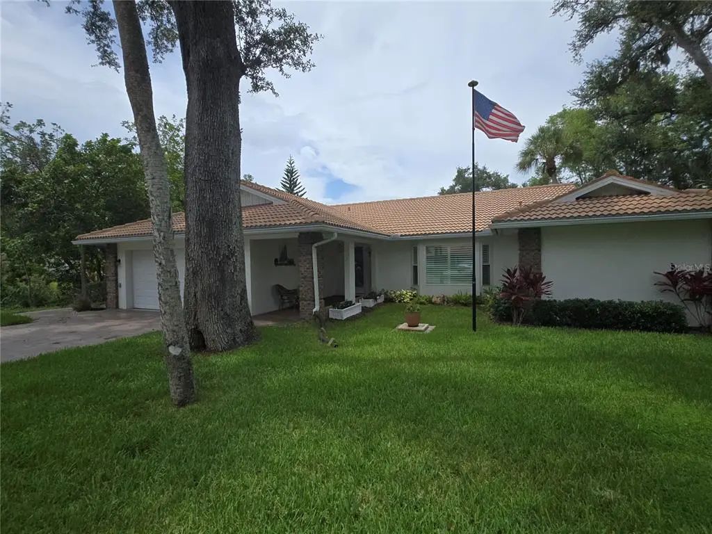 3601 Garden Lakes Clenet, BRADENTON