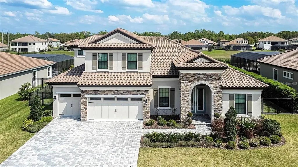 10304 Meadowrun Drive, LITHIA