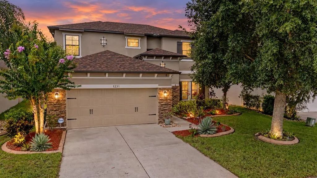 1231 Ketzal Drive, TRINITY