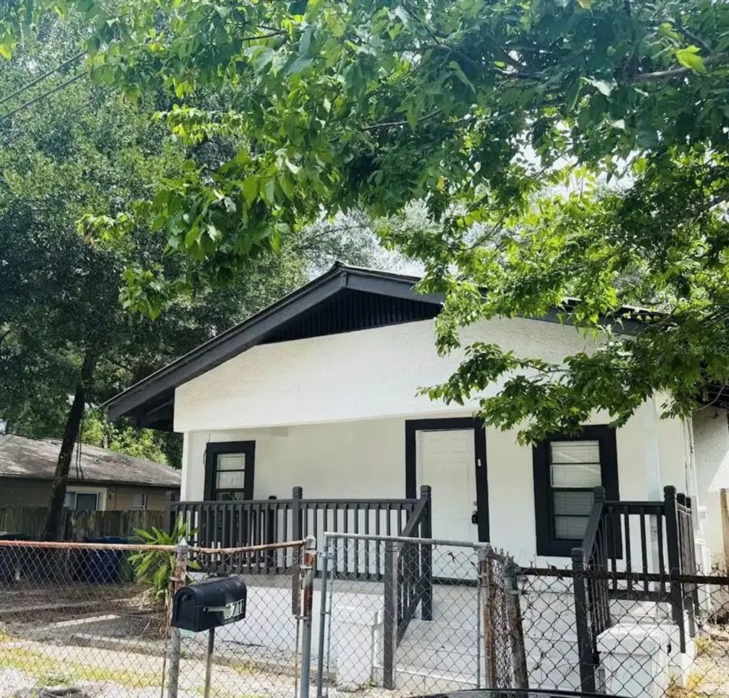 3711 N 35th Street, TAMPA
