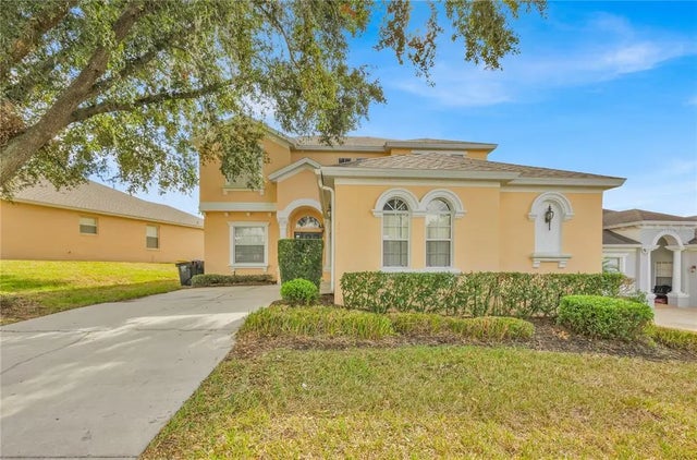 303 Plumoso Loop, DAVENPORT