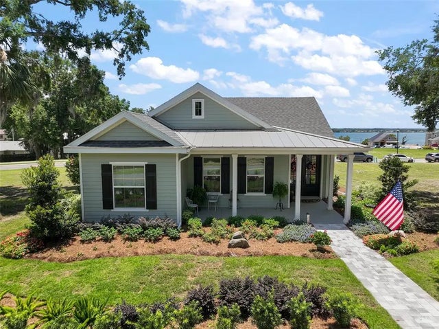 622 W 11th Avenue, MOUNT DORA