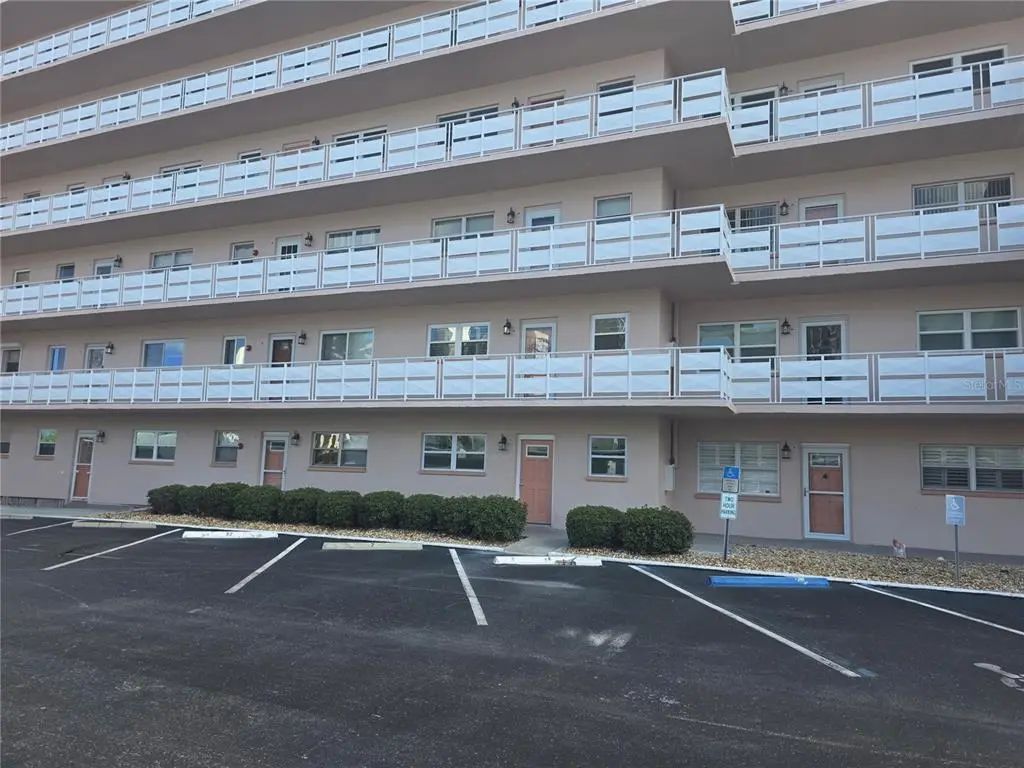 6025 Shore Boulevard S 105, GULFPORT