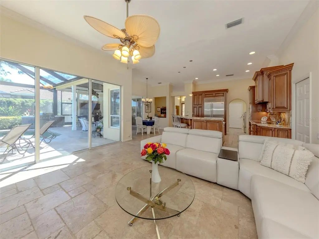 Gulf Shores Realty: 16 f07b7e6507a9f53eefd2f753e8136ecc l