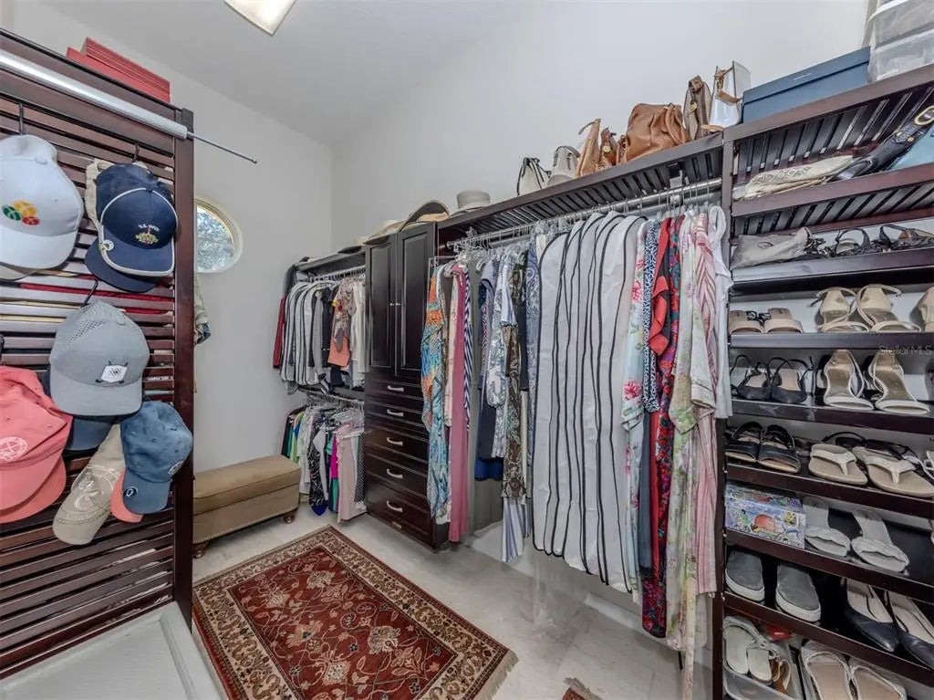 Gulf Shores Realty: 25 b283beda3412eb872e0d0d3bd2605d65 l