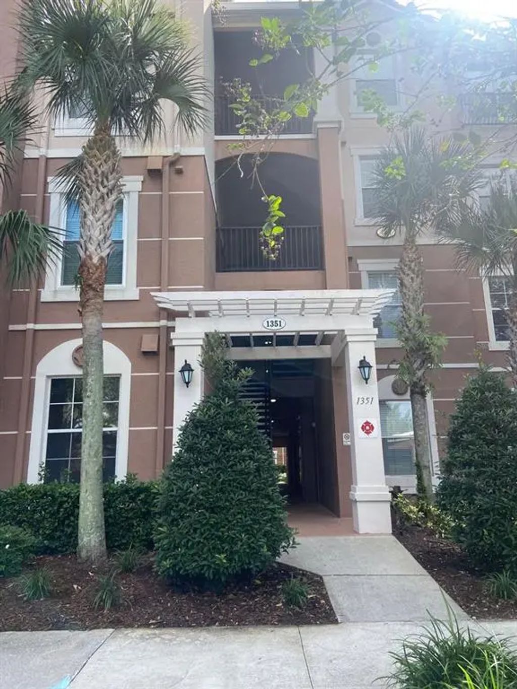 1351 Venezia Court 304, DAVENPORT