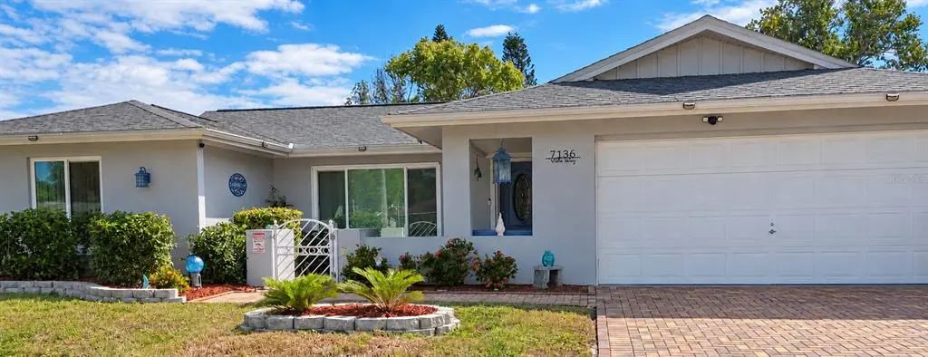 7136 Vista Way, PORT RICHEY