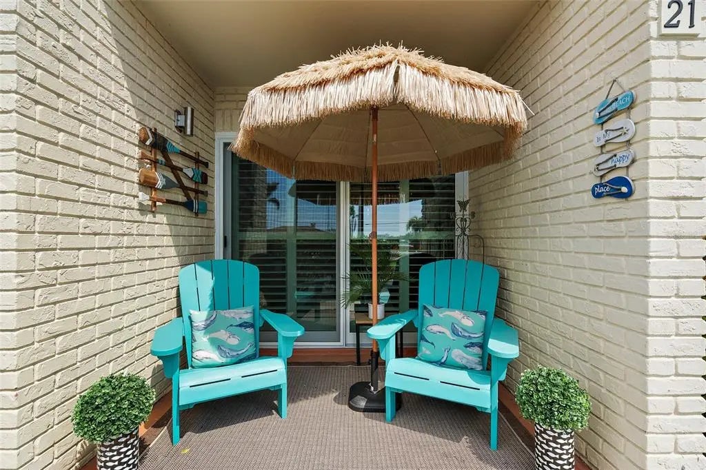 10365 Paradise Boulevard 21, TREASURE ISLAND