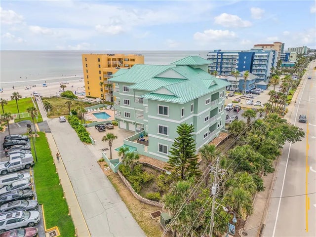 423 S Atlantic Avenue 101, NEW SMYRNA BEACH