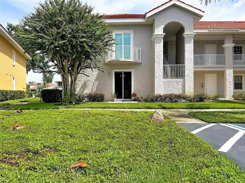 6808 Dali Avenue 106, LAND O LAKES