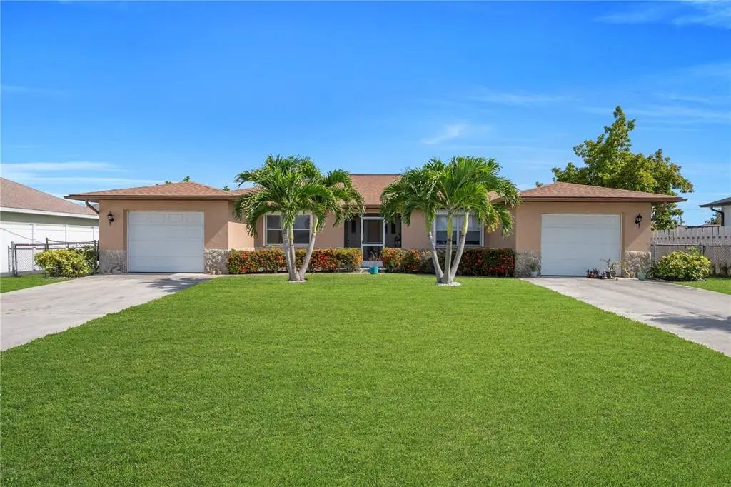 836 Sw Trafalgar Pkwy, CAPE CORAL