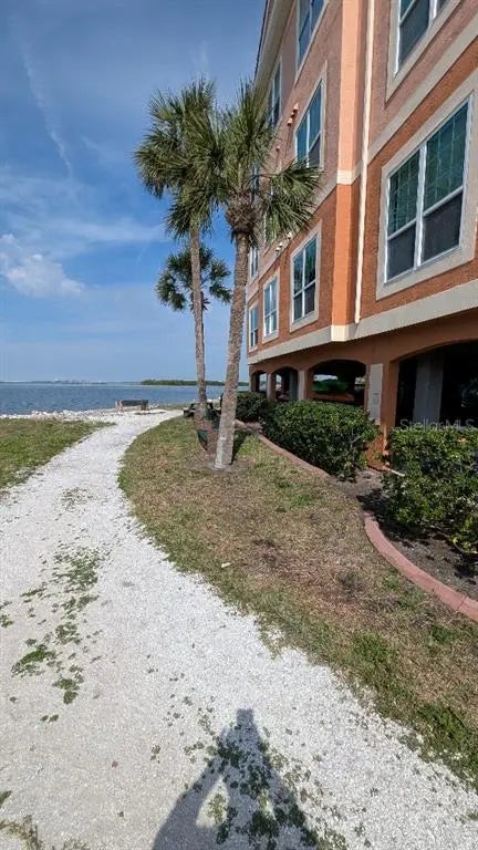 5000 Culbreath Key Way 9-221, TAMPA