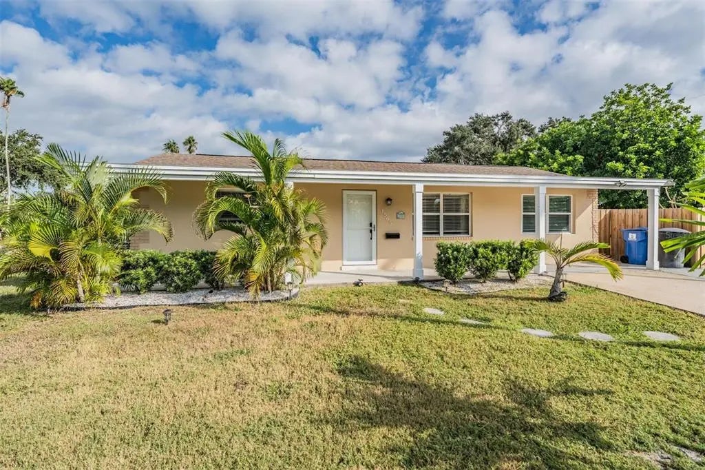 1565 Connecticut Avenue Ne, ST PETERSBURG