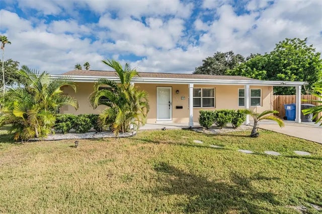 1565 Connecticut Avenue Ne, ST PETERSBURG