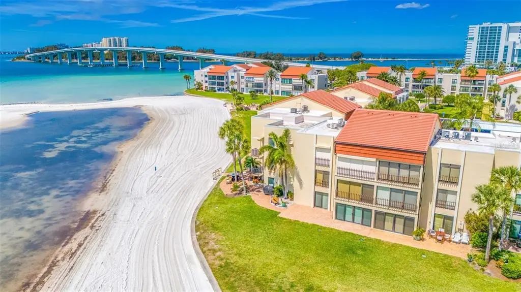 865 S Gulfview Boulevard 311, CLEARWATER