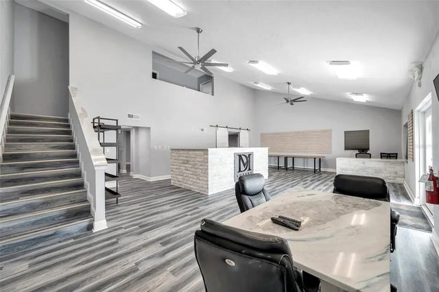 7949 Ulmerton Road, LARGO