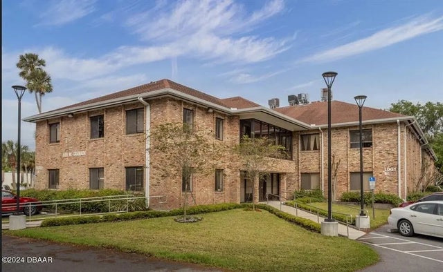 595 W Granada Boulevard 70, ORMOND BEACH