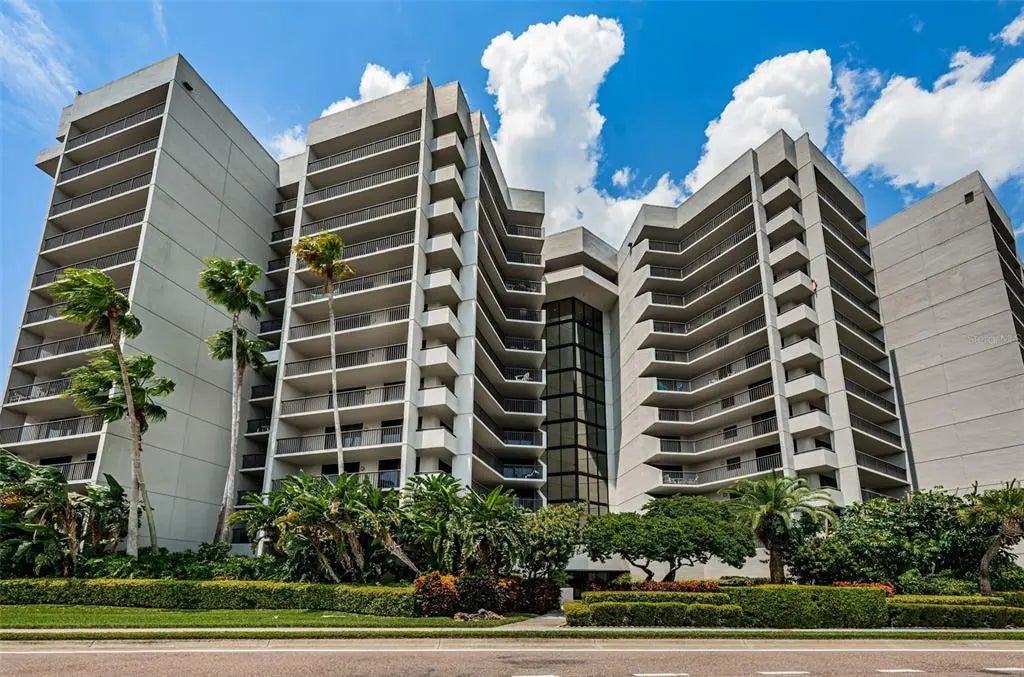 1660 Gulf Boulevard 307, CLEARWATER BEACH