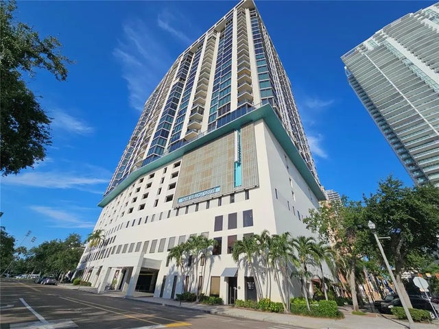 1 Beach Drive Se 911, ST PETERSBURG