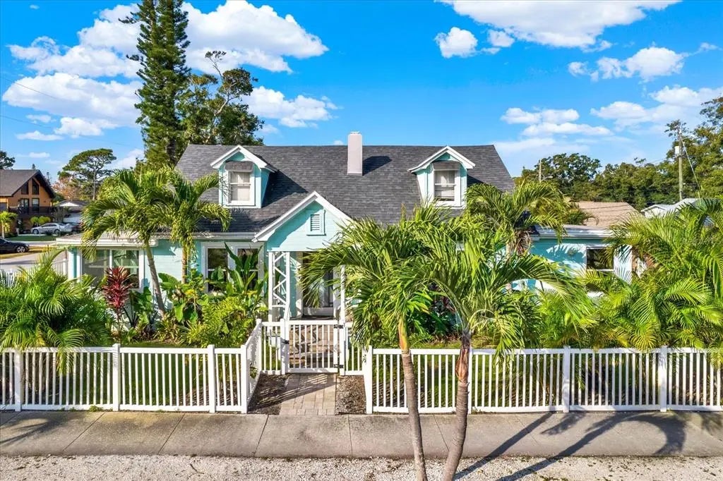 5201 18th Avenue S, GULFPORT