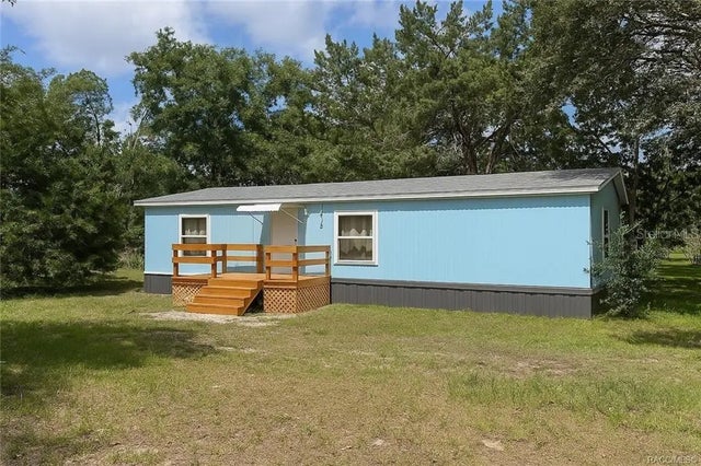 915 N Dunkenfield Avenue, CRYSTAL RIVER