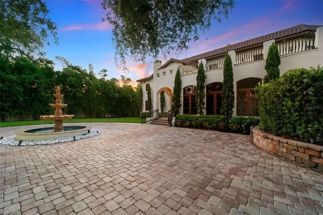 Photo of 4555 West Swann Avenue, TAMPA FL