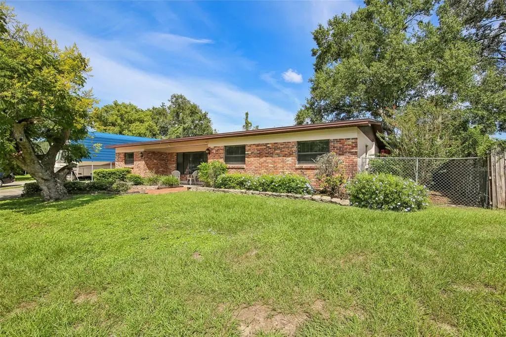 512 White Oak Avenue, BRANDON