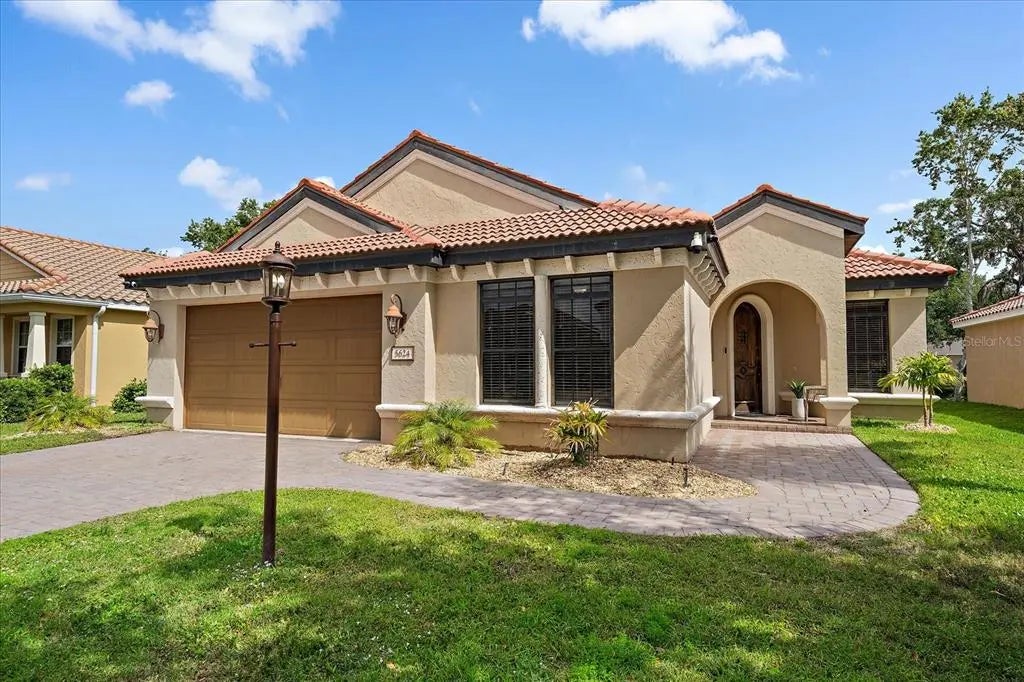 5624 Aaron Court, SARASOTA