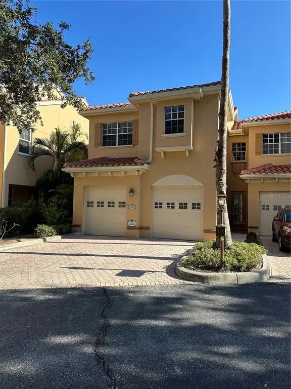 3975 Sw Square East Lane Sw 9, SARASOTA