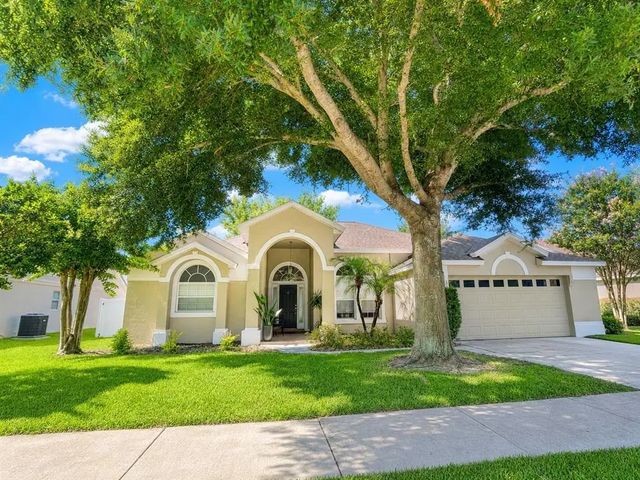 2526 Holly Berry Circle, CLERMONT