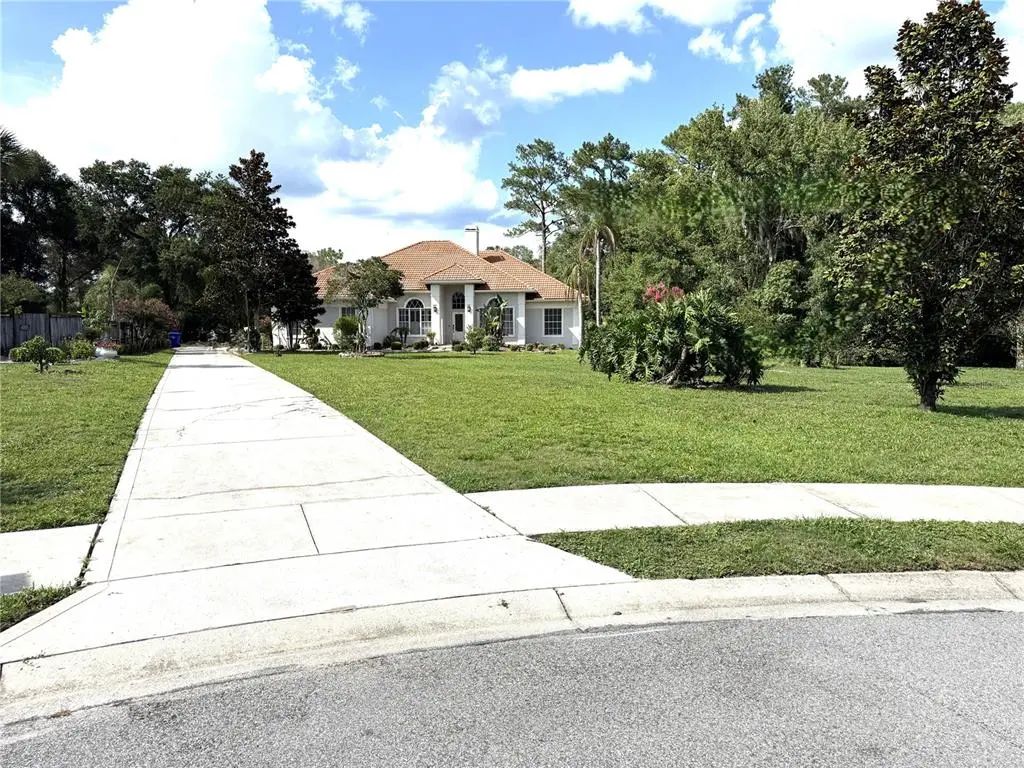 325 Leslie Lane, LAKE MARY