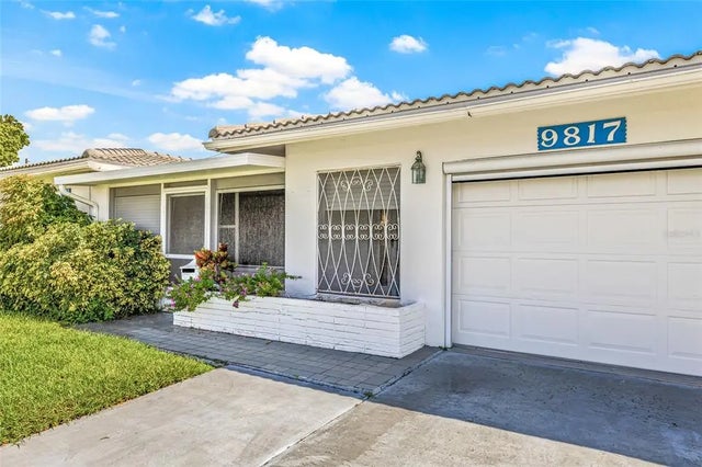 9817 40th Street N, PINELLAS PARK