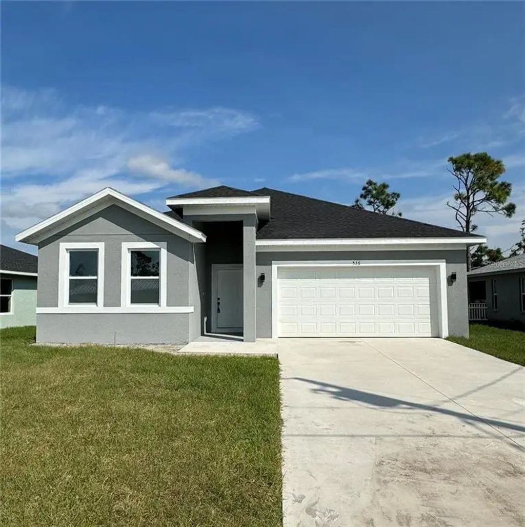 536 Sunset Road N, ROTONDA WEST