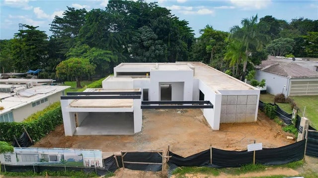 137 Violeta, SAN JUAN