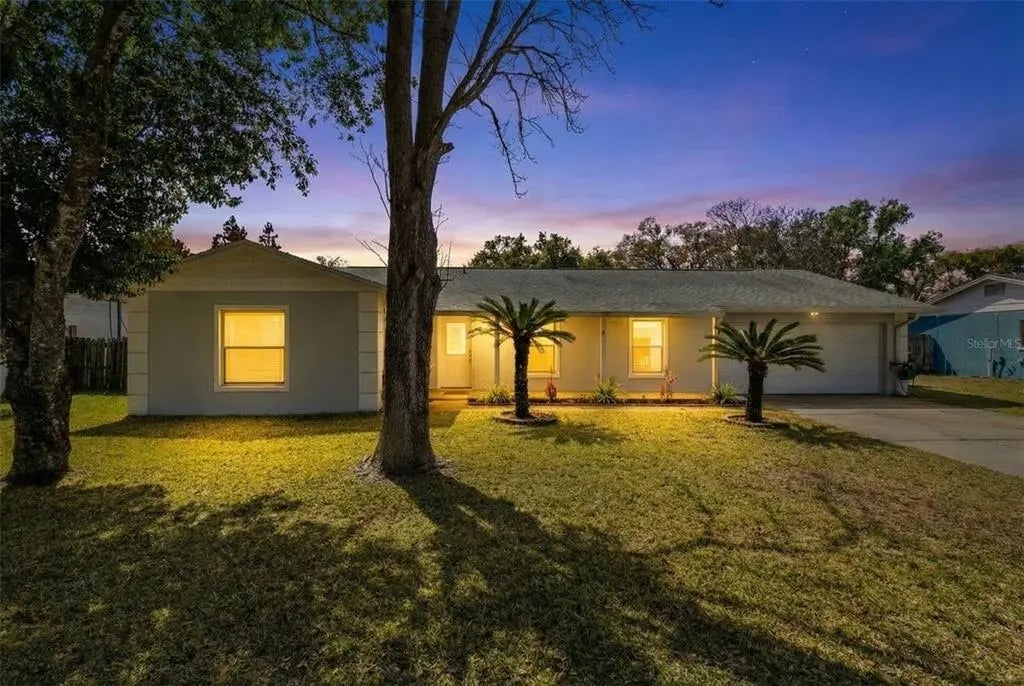 954 Apple Lane, ALTAMONTE SPRINGS