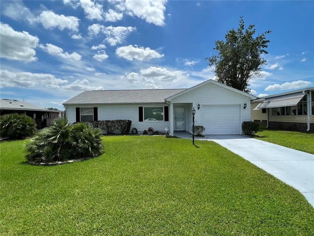1232 Zapata Place, LADY LAKE
