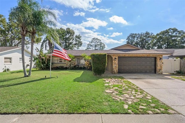 1407 Garden Avenue, TARPON SPRINGS