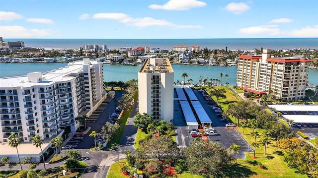 690 Island Way 911, CLEARWATER BEACH