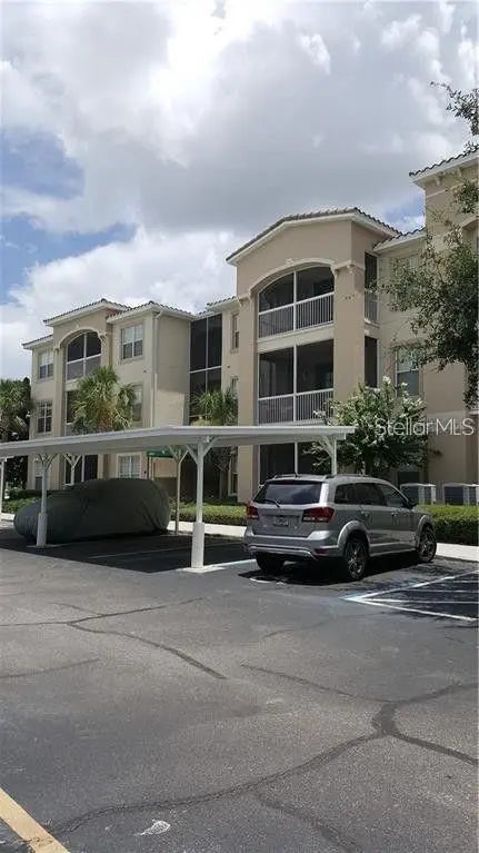 3000 Laurel Park Lane 302, KISSIMMEE