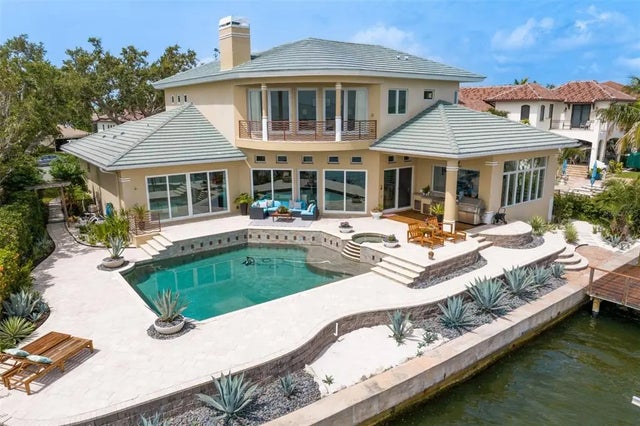2279 Mermaid Point Ne, ST PETERSBURG