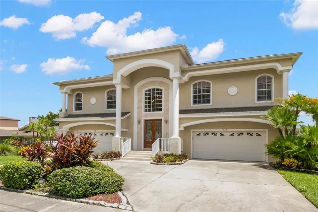 636 Bayshore Drive, TARPON SPRINGS