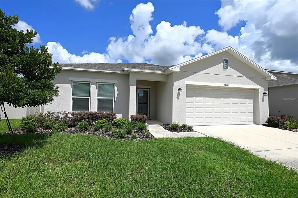 2028 Rosewood Circle, LAKELAND