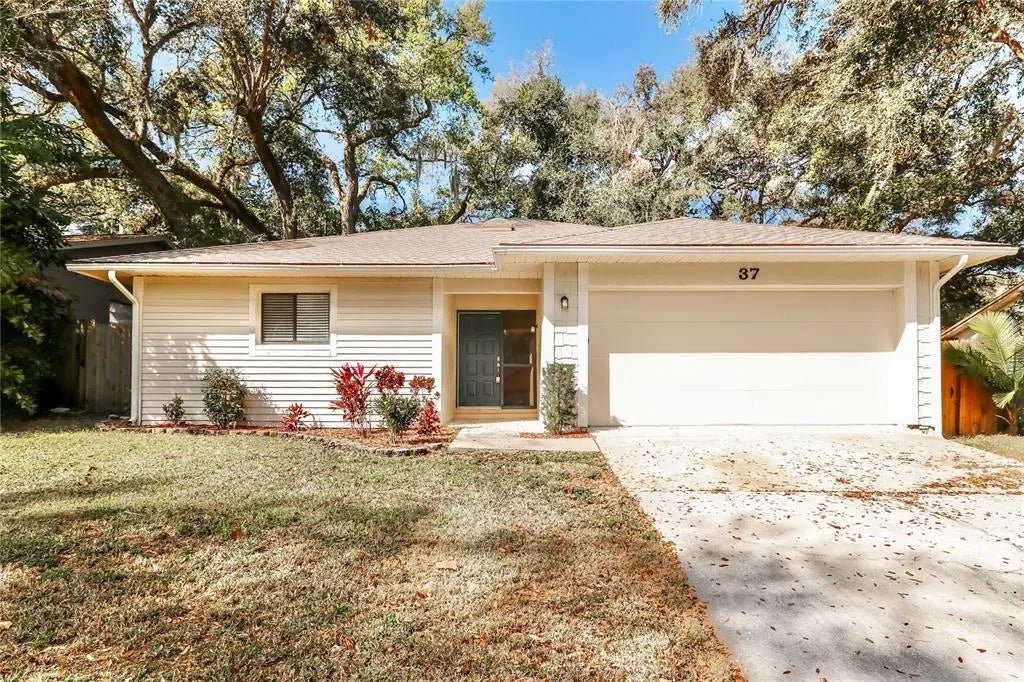 37 Harbor Oaks Circle, SAFETY HARBOR