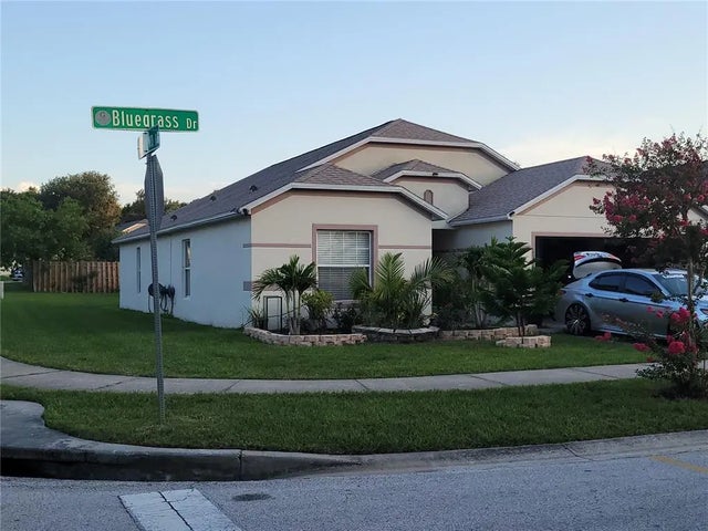 1146 Bluegrass Drive, GROVELAND