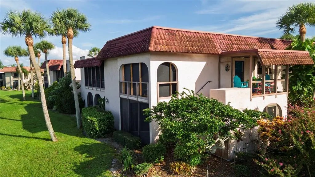 1007 S Bayshore Boulevard 107, SAFETY HARBOR